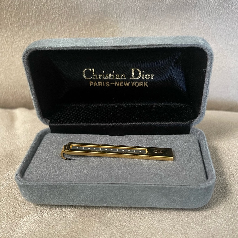 CHRISTIAN DIOR *Rare* 1990’s Vintage Two Toned Tie Clip / Scarf Clip